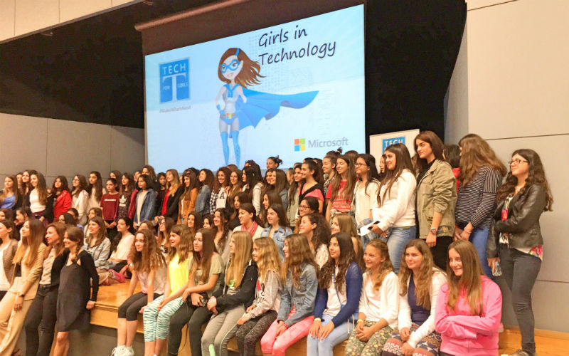 ΤΑ SUPER GIRLS ΤΟΥ ΠΑΛΛΑΔΙΟΥ ΣΤΗ MICROSOFT